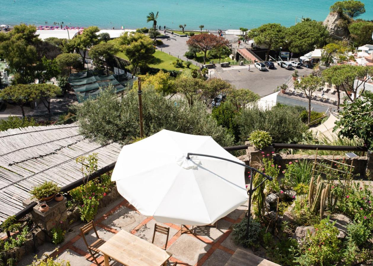 Bed & Breakfast Casa Antonio Barano dʼIschia